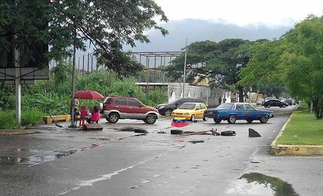 Opositores iniciaron 