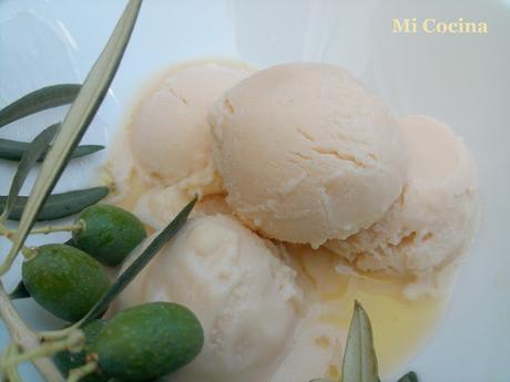 HELADO DE ACEITE DE OLIVA VIRGEN EXTRA MALAGUEÑO