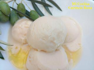 HELADO DE ACEITE DE OLIVA VIRGEN EXTRA MALAGUEÑO