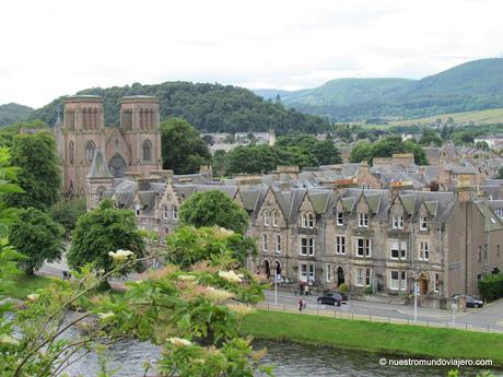 Inverness; capital de las Highlands de Escocia