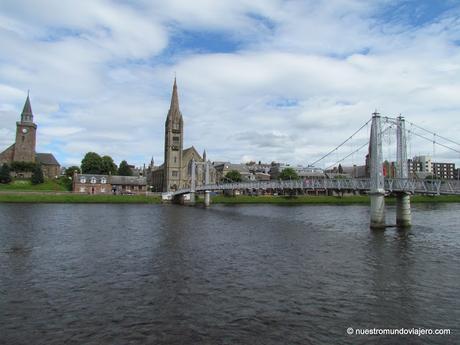 Inverness; capital de las Highlands de Escocia