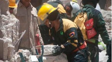 DERRUMBE EN CAIBARIÉN: Hasta el momento 2 muertos y 8 heridos