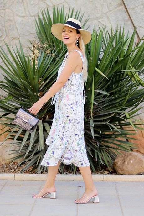 VESTIDO FLORES VOLANTES