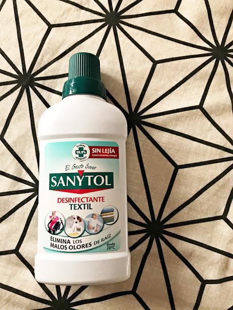Probando Sanytol Desinfectante Textil.