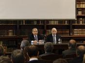 Lemus abrió jornada debate sobre política medicamentos.