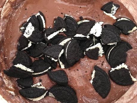 tarta oreo tarta facil tarta de galletas oreo tarta de chocolate y nata tarta con relleno oreo recetas delikatissen postres delikatissen brownie con oreo 