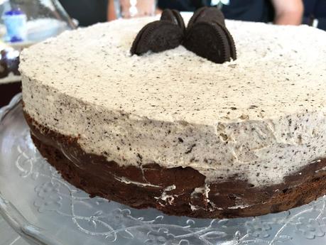 tarta oreo tarta facil tarta de galletas oreo tarta de chocolate y nata tarta con relleno oreo recetas delikatissen postres delikatissen brownie con oreo 