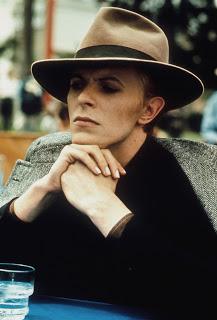 El visitante de las estrellas (The man who fell to Earth, Nicolas Roeg, 1976. Gran Bretaña)
