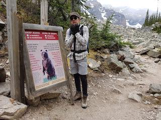 SENDERISMO EN LAKE LOUISE: TOWER OF BABEL (2320 m) SENDERISMO EN LAKE LOUISE: TOWER OF BABEL (2320 m)
