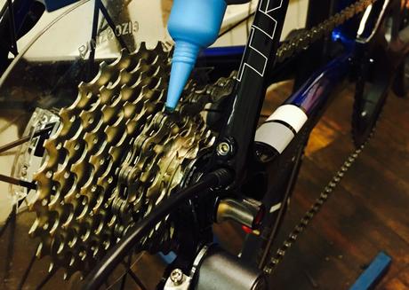 ¿Cómo limpiar la cadena de la bicicleta?
