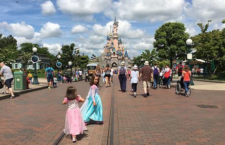EURODISNEY: Todos los trucos para viajar barato a Disneyland París