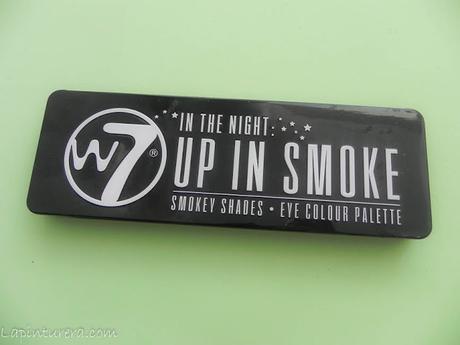 Haul de maquillaje: Intercambio con Emilia Teacher 04 paleta 07 cerrada