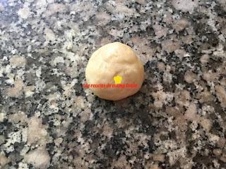 ANDALUZAS RELLENAS DE CREMA PASTELERA