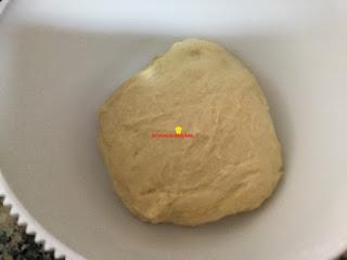 ANDALUZAS RELLENAS DE CREMA PASTELERA