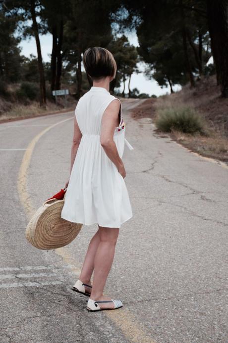 look-playa-piscina-capazo-redondo-alpargatas