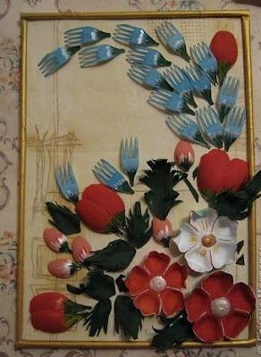 Cuadros y flores decorativos reciclando cucharas y tenedores de plástico