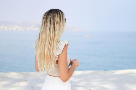 CROP TOP & LACE CROP TOP & LACE