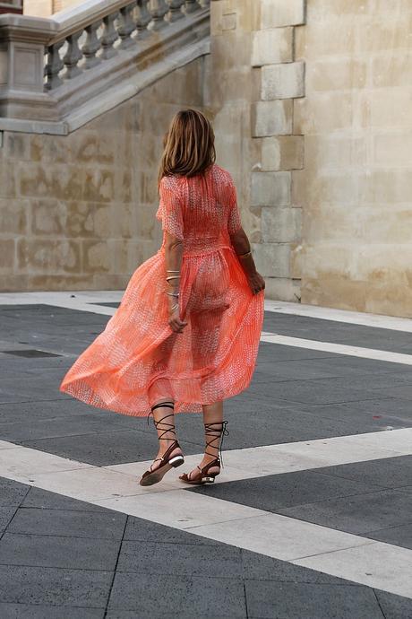 vestido naranja