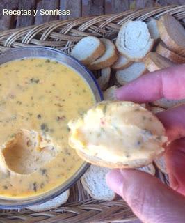 CREMA DE QUESO CHEDDAR Y ORÉGANO