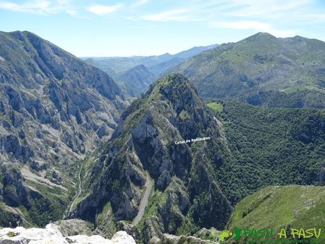 Pasada del Picayo: Vista de la Canal de Reñinuevo