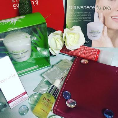 Alcantara cosmética, cosmetica capilar, cosmética, rejuvenece tu piel, evolutiva, aceite rosa mosqueta, rosa mosqueta, antiaging, belleza facial, belleza corporal, cuidado corporal, belleza, beauty, aloe vera, acido hialuronico, 