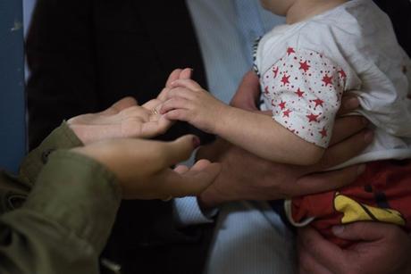 La nobleza de Israel: soldados de las IDF ayudan a heridos sirios