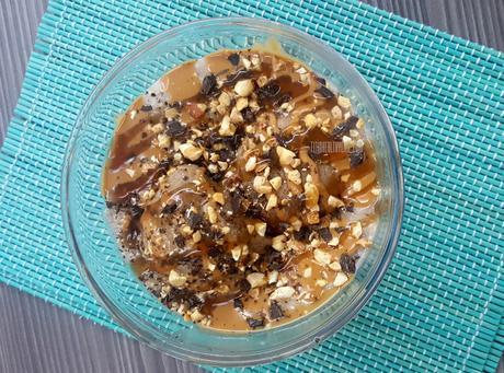 SNICKERS OVERNIGHT OATS