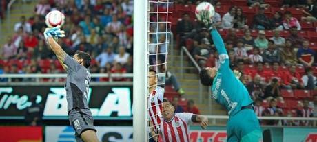 Resultado de Chivas vs Toluca en J1 del Apertura 2017