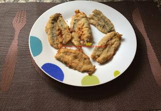 BOQUERONES EMPANADOS