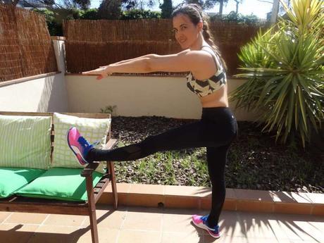 6 estiramientos imprescindibles después de correr 6 estiramientos imprescindibles después de correr