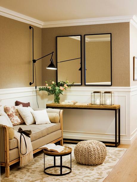 Recibidor con rincón para relajarse. Un rincón para relajarse