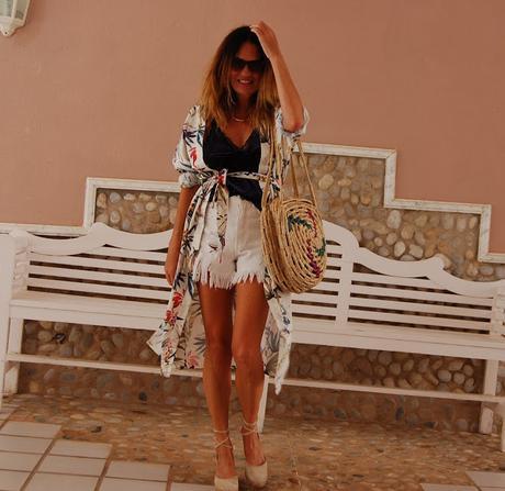 kIMONO pRINT #nOUNIFORMES kIMONO pRINT #nOUNIFORMES