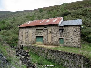 Busdongo-La Páxara-El Ceyón