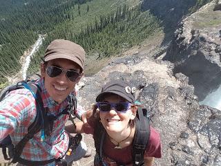 SENDERISMO EN YOHO: TWIN FALLS Y WHALEBACK