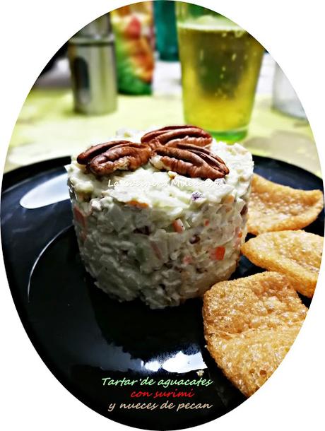 Tartar de aguacates con surimi y nueces de pecan