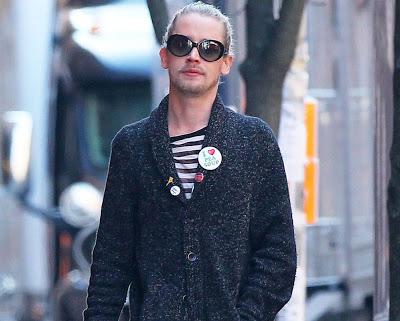Macaulay Culkin grato cambio de look