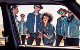 The Arcade Fire - Electric Blue (2017)