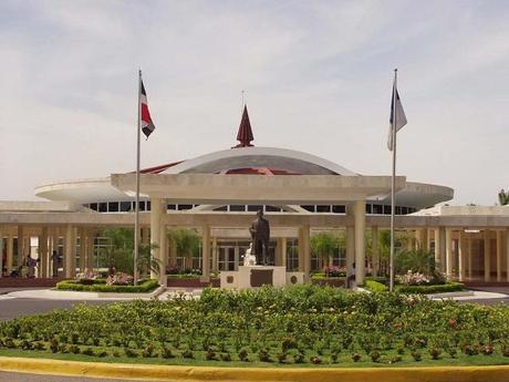 UASD inicia este lunes inscripciones para segundo semestre 2017.