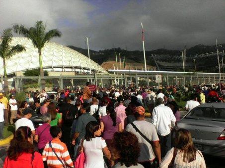 Venezuela vota para escoger 545 diputados que reformarán Constitución.