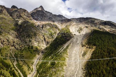 #Suiza abre el puente colgante peatonal más largo del mundo (FOTOS)