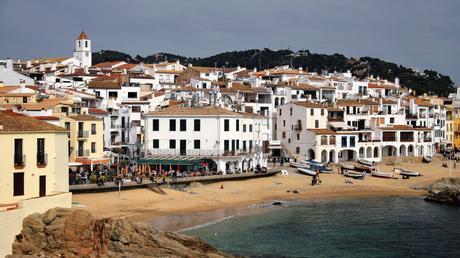 Rutas de 3 días por Girona. ¡Repetirás! Rutas de 3 días por Girona. ¡Repetirás!