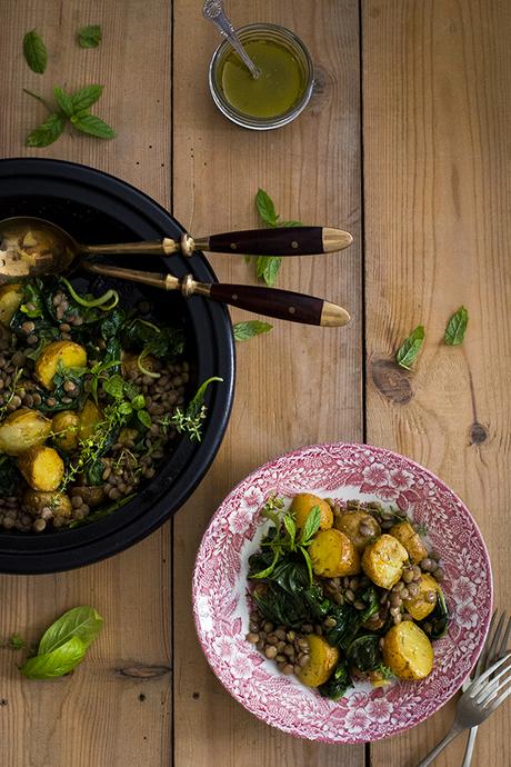 ENSALADA DE PATATAS ASADAS Y LENTEJAS