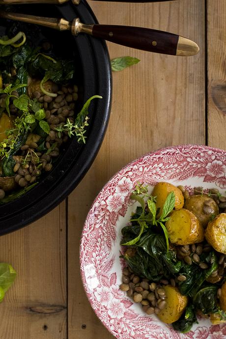 ENSALADA DE PATATAS ASADAS Y LENTEJAS