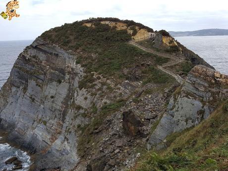 Cómo llegar y qué ver en O Fuciño do Porco (Punta Socastro) - O Vicedo