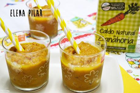 Smoothie especiado de zanahoria y manzana