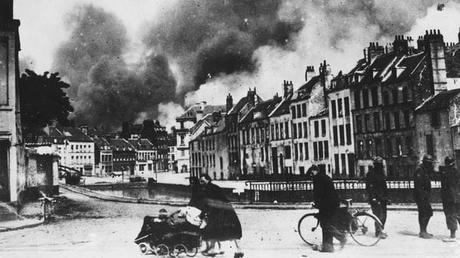 DUNKERQUE: La batalla que pudo hacer ganar a Hitler la IIGM DUNKERQUE: La batalla que pudo hacer ganar a Hitler la IIGM
