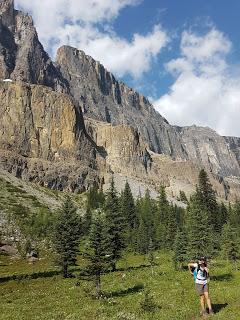 SENDERISMO EN CASTLE MOUNTAIN: HELENA PEAK 2835 m