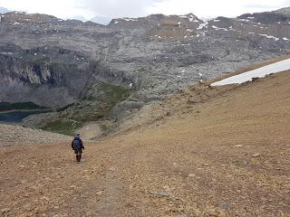 SENDERISMO EN CASTLE MOUNTAIN: HELENA PEAK 2835 m