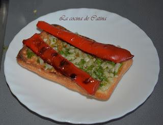 Crostinis con verduras a la plancha