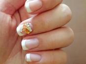 Crown french manicure